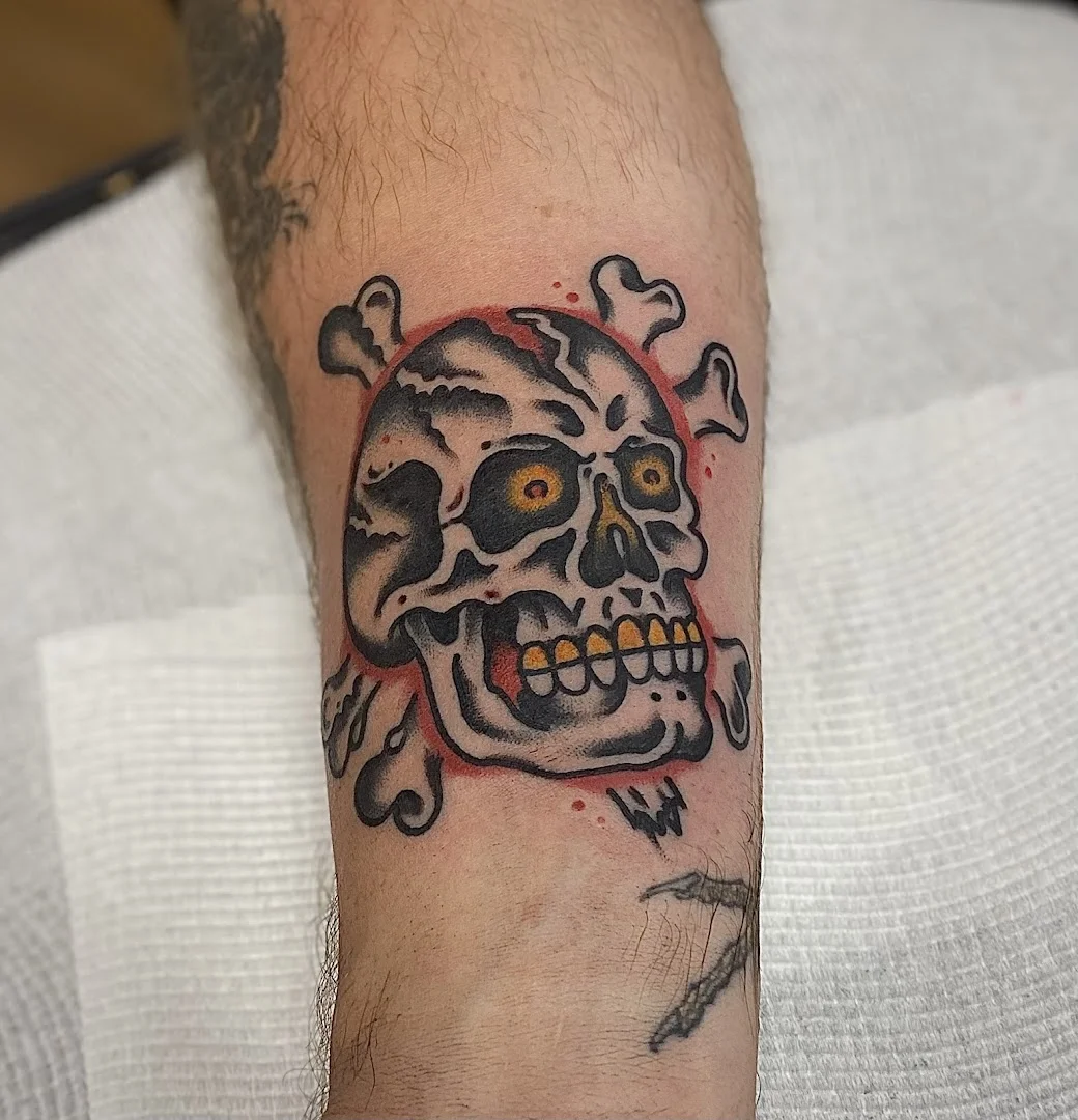 Lighthouse Electric Tattoo portfolio 2