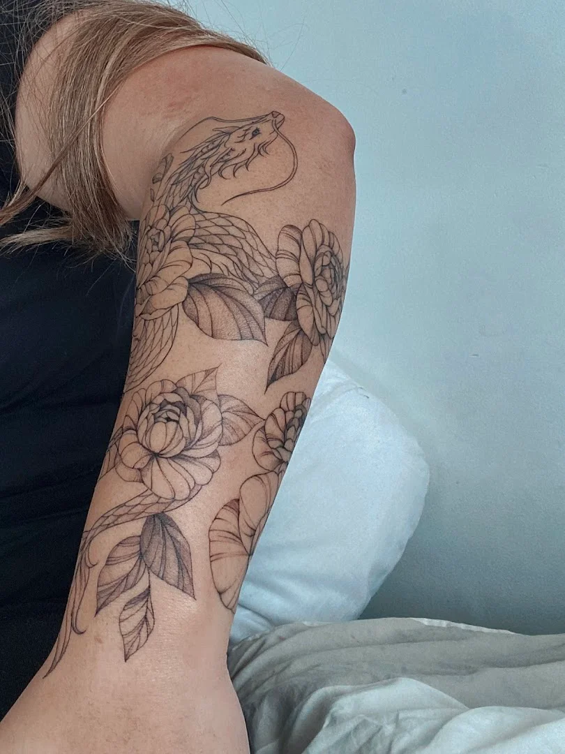 Mary Tattoo Studio portfolio 1