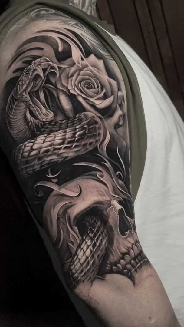Red Star Tattoo portfolio 2