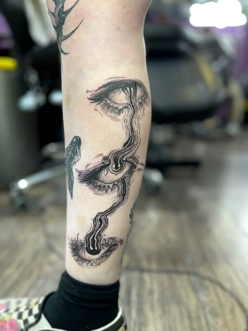 Skin Deep Tattoo studio portfolio 1