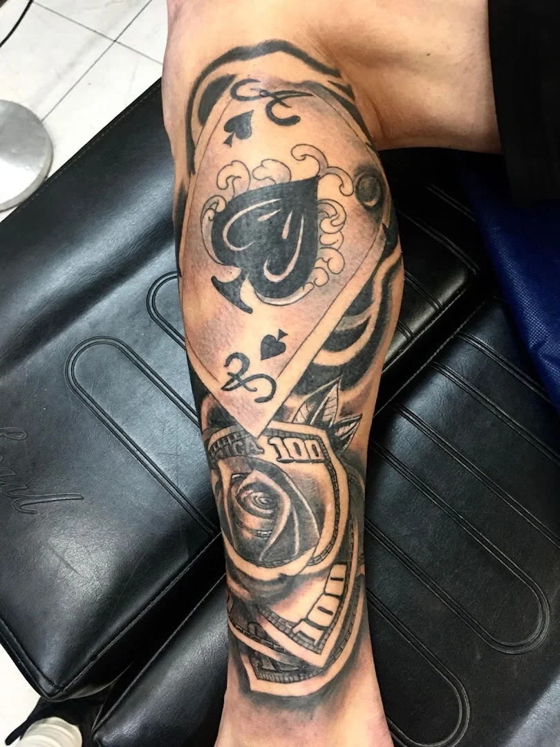 Stingers Tattoo portfolio 1