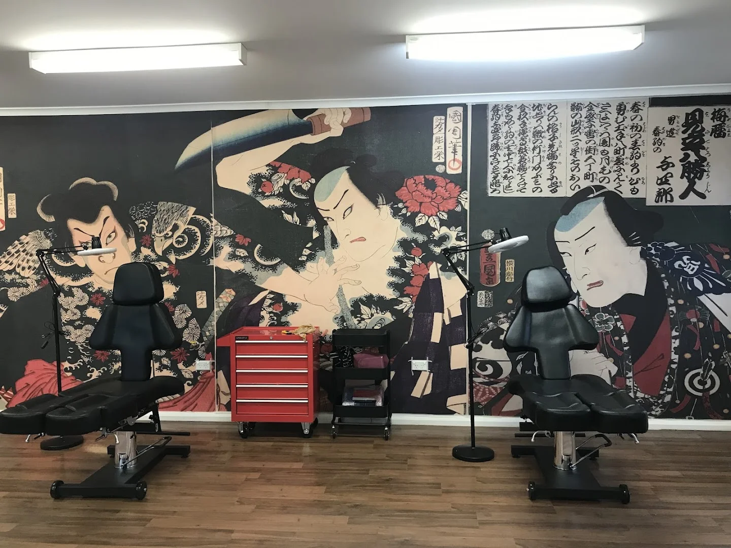 Triumph Tattoo Piercing profile