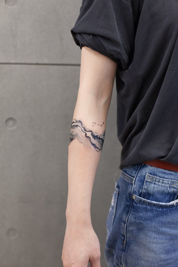 Ocean Waves Armband Tattoo