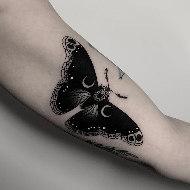 Elegant Blackwork Butterfly Tattoo