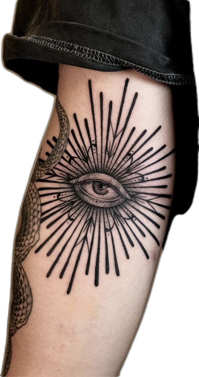 Radiant Eye Tattoo Design