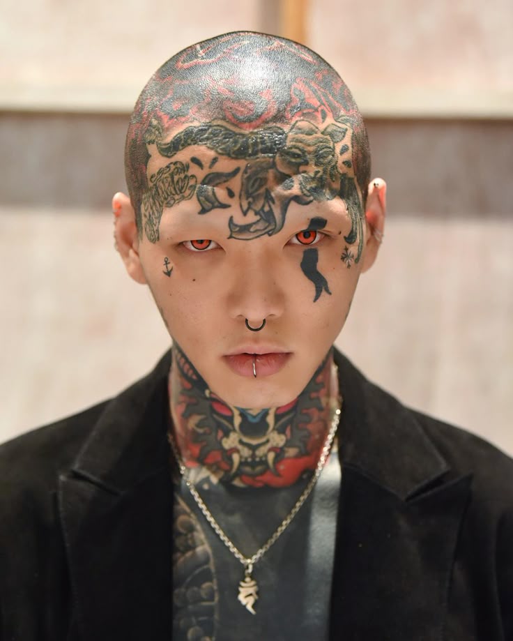 Bold Face Tattoo Ideas for Unique Expression