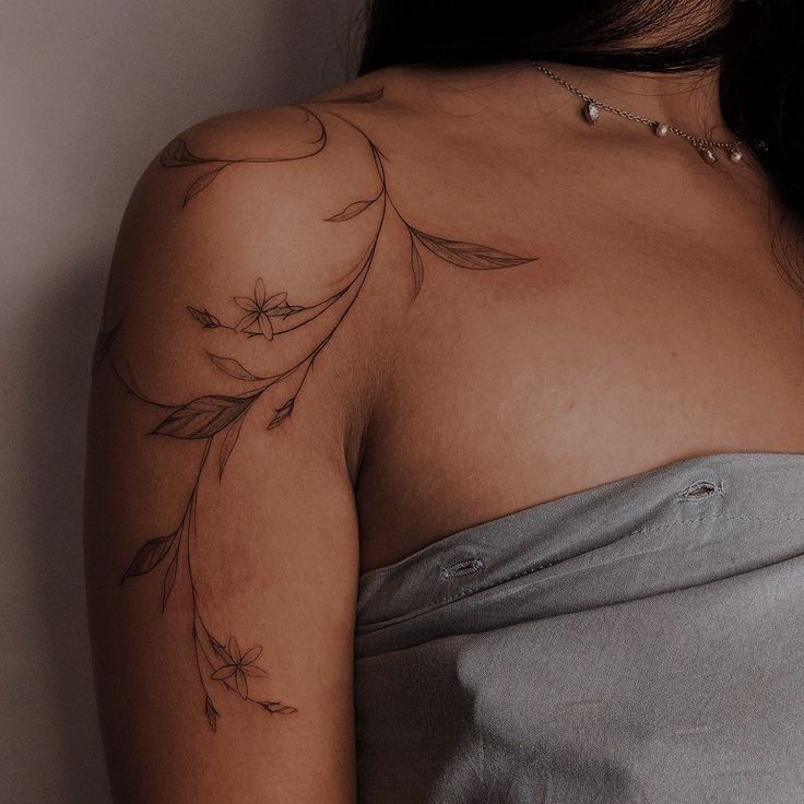 Elegant Floral Shoulder Tattoo