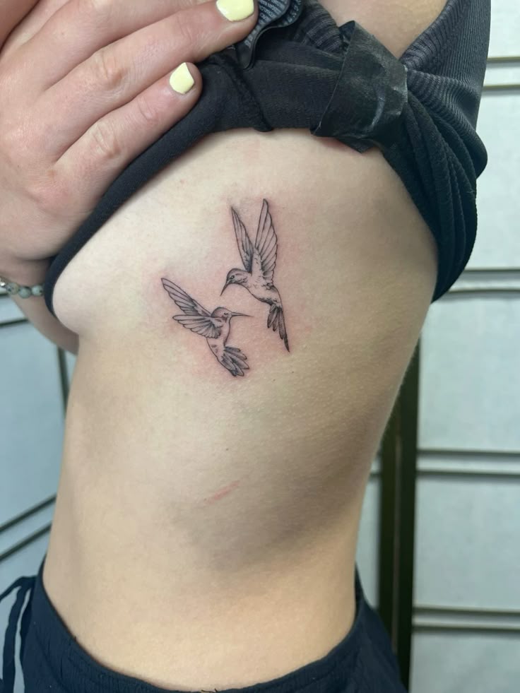 Elegant Hummingbird Rib Tattoo