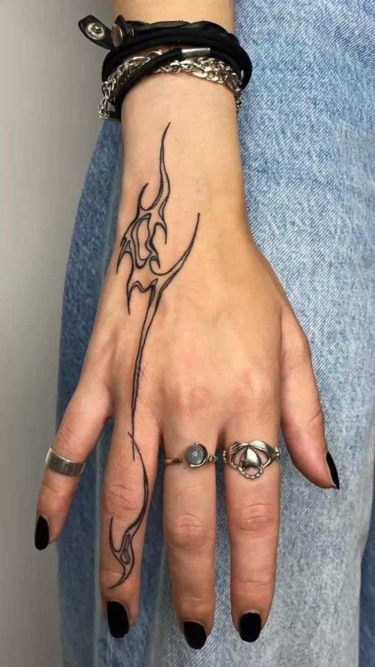 Stylish Tribal Hand Tattoo Design
