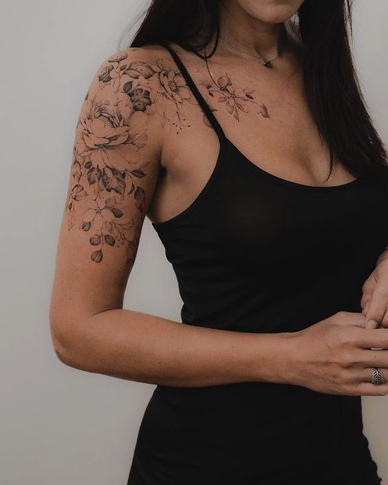 Elegant Floral Shoulder Tattoo for Women